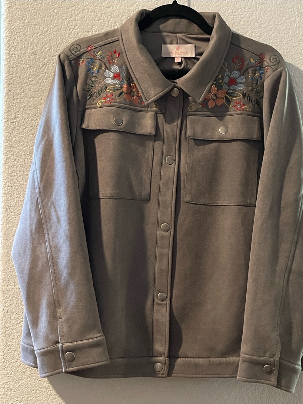 Laurie Felt Taupe Suede Embroidered Shacket sz 1X New